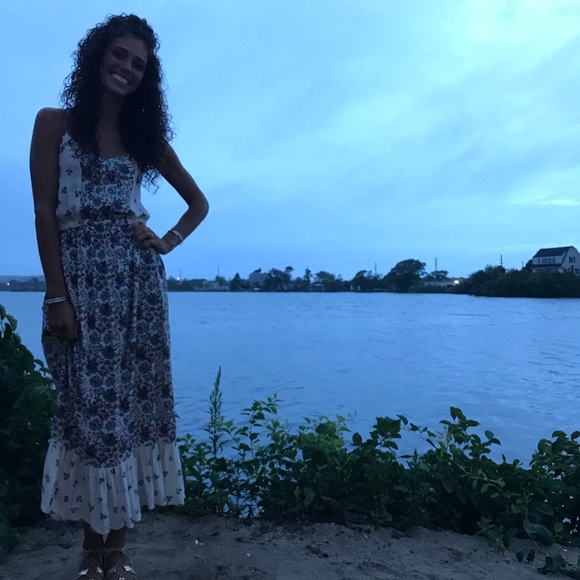 Meet your Posher, Kara - Picture 1 of 1